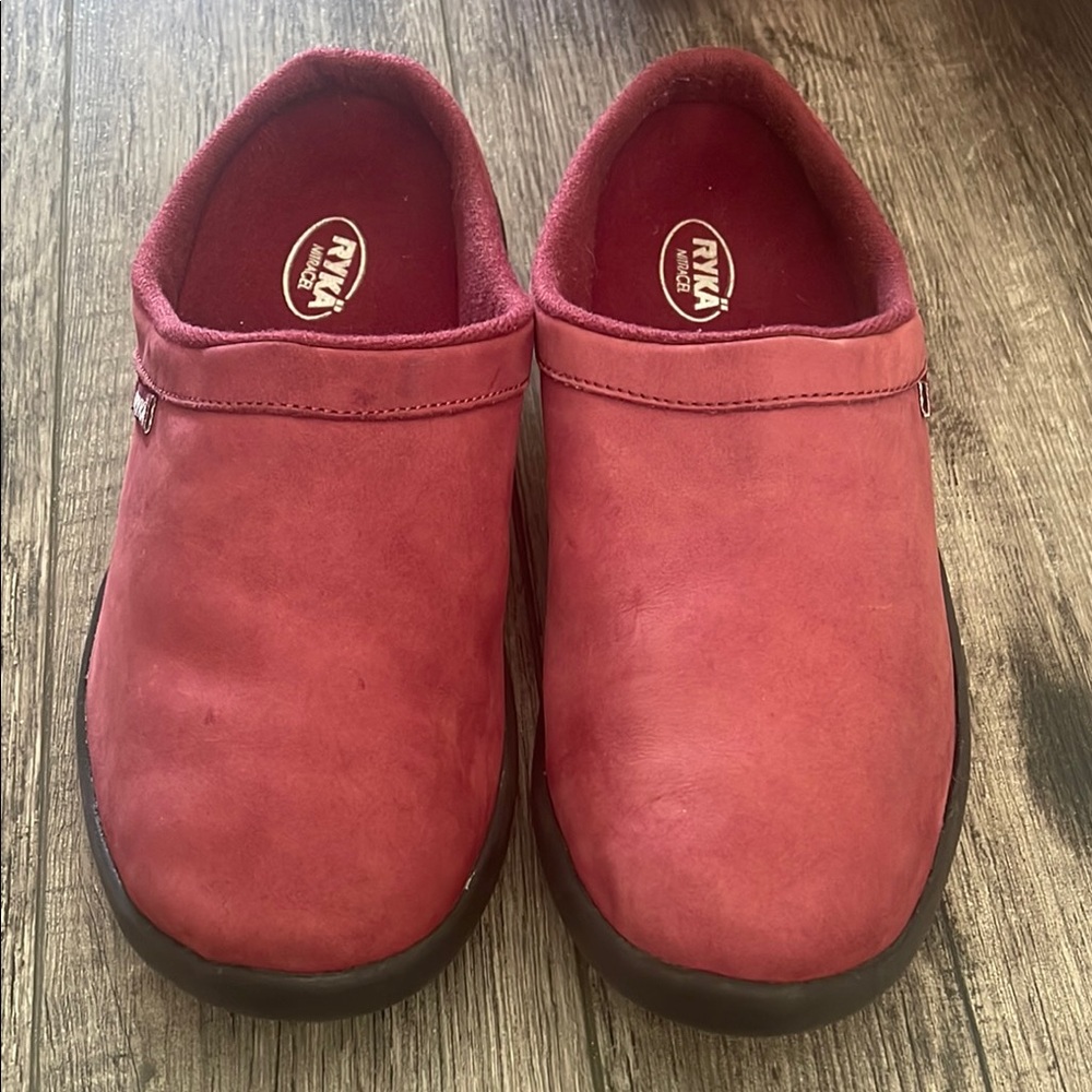 Ryka Nitracel Slip On Mule Comfort
Clog Burgundy Suede